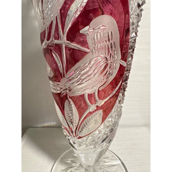 Hofbauer Byrdes Crystal Vase With Bird Motif & Ruby Red Overlay 10.5" Tall Vtg - Picture 11 of 13